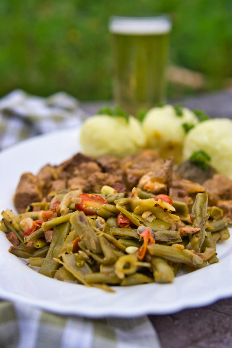 Westfälischer Schweinepfeffer mit grünen Bohnen - Matt kocht!