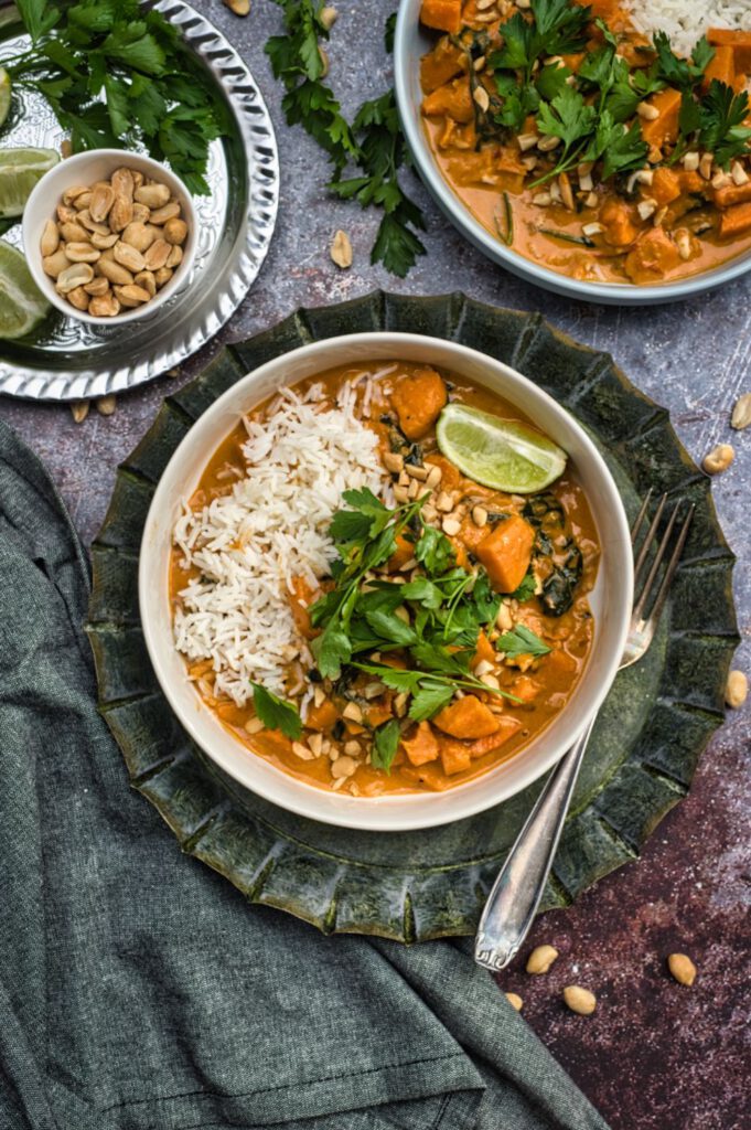 Süßkartoffel-Erdnuss Curry - Matt kocht!